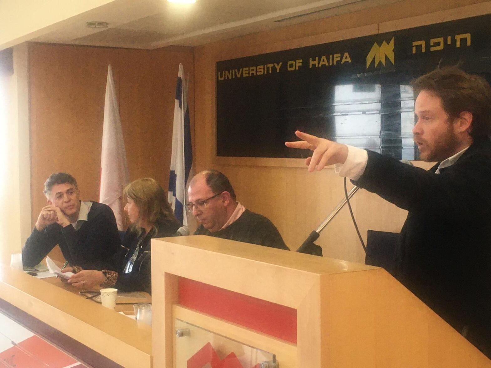 As novas direita e esquerda e a força dos evangélicos no Brasil