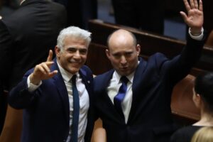 Retrospectiva 2021: Pandemia, Guerra e revolução política em Israel