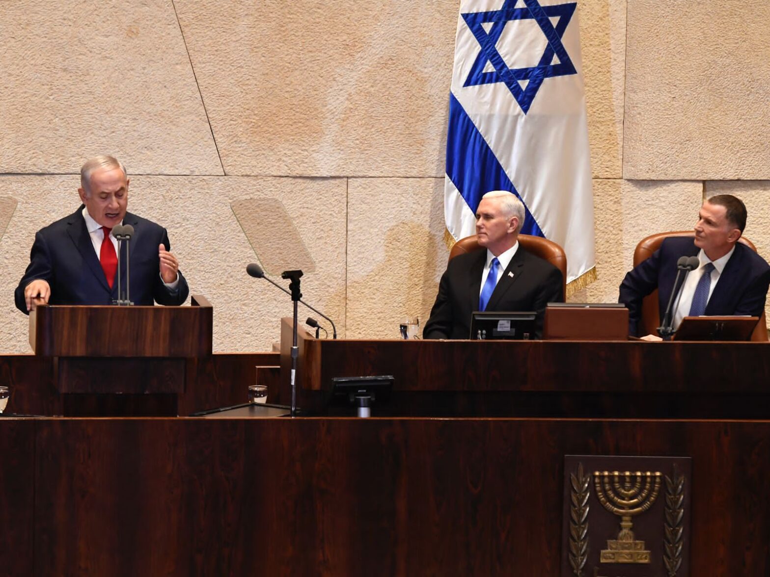 <strong>Israel: conflito com palestinos pode desmobilizar manifestações pró-democracia</strong>