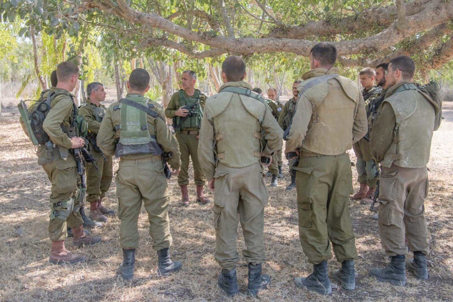 Milhares de desertores haredim vão para a cadeia?